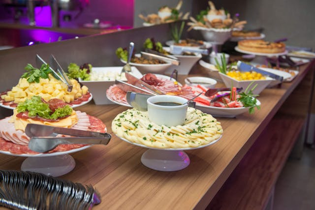 Luxury Dining Presentation